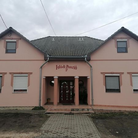 Iglodi Panzio Hotell Kunszentmárton Eksteriør bilde